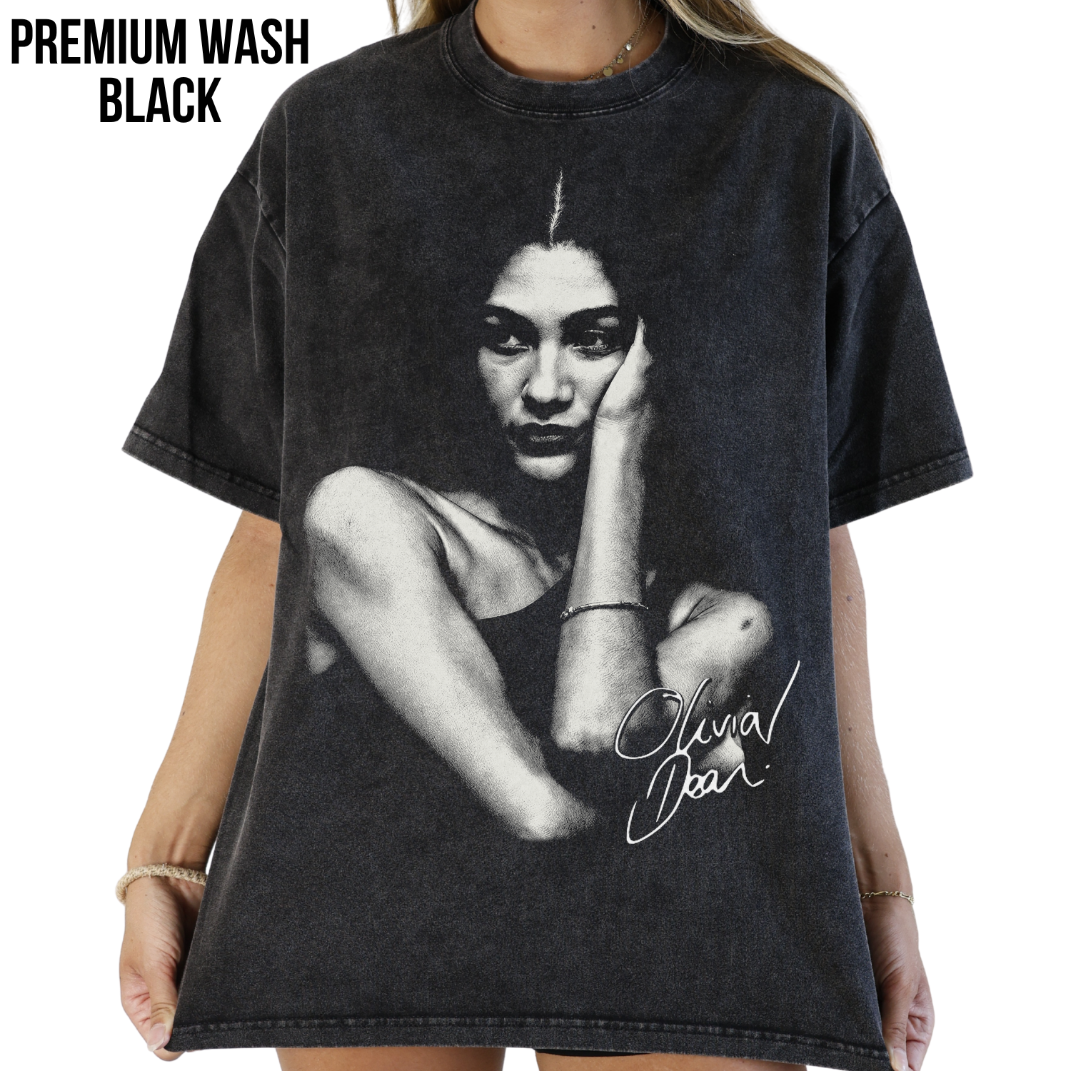 Olivia Dean Shirt – Grayscale Portrait Graphic Tee, Olivia Dean Fan Gift, The Art of Loving Album Shirt