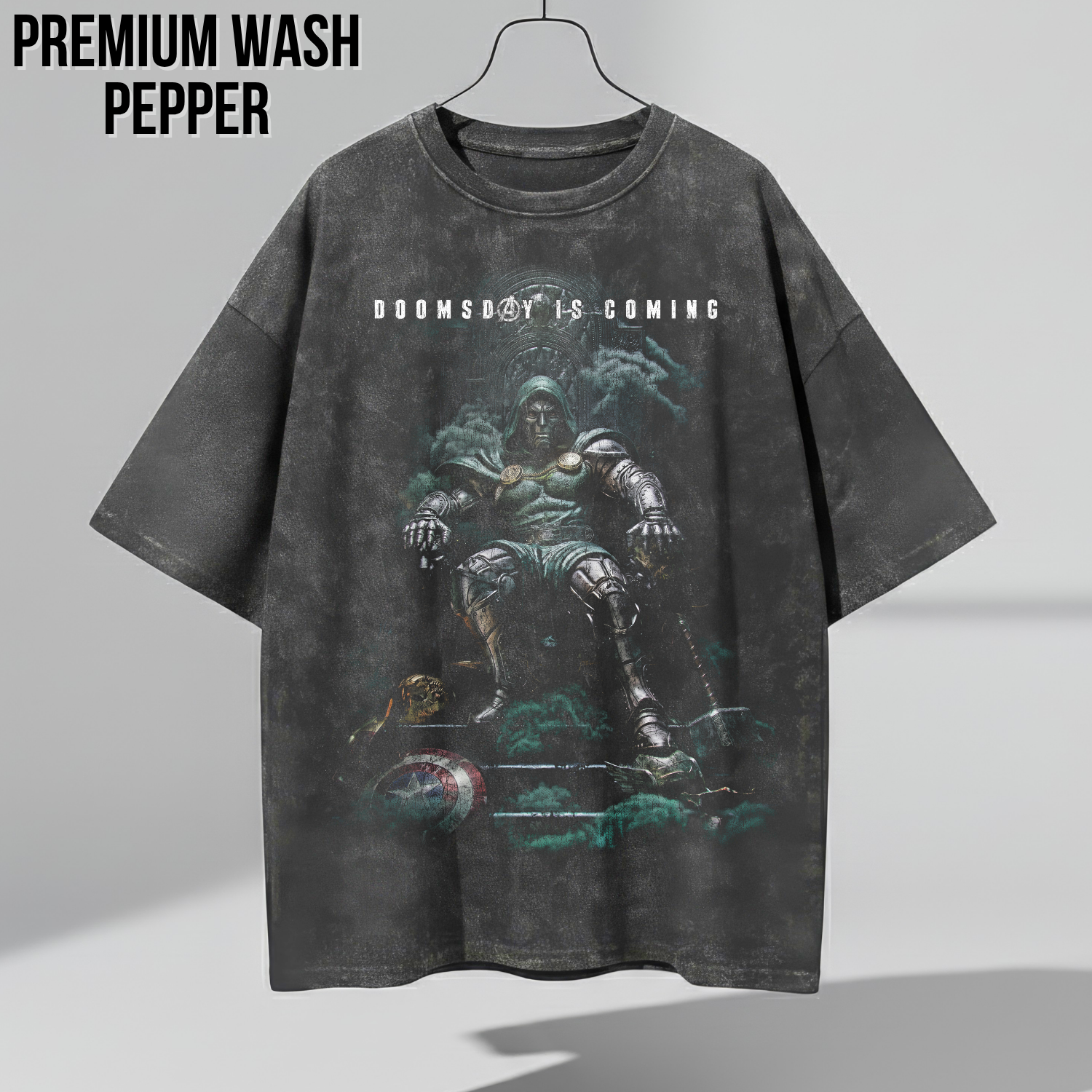 Doctor Doom Shirt – Doomsday Is Coming Doctor Doom Thron T-Shirt, Avengers Doomsday Fan-Geschenk, Doctor Doom Marvel Grafik-Shirt, MCU Bösewicht Shirt 2026
