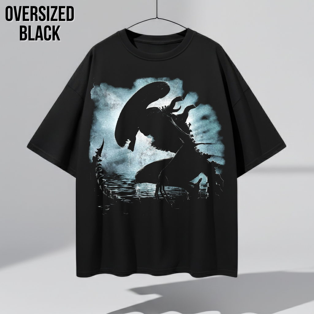 Alien Xenomorph Shirt – Xenomorph Silhouette Tee, Alien Movie Graphic Shirt, Sci-Fi Horror Fan Gift, Alien Graphic Tee