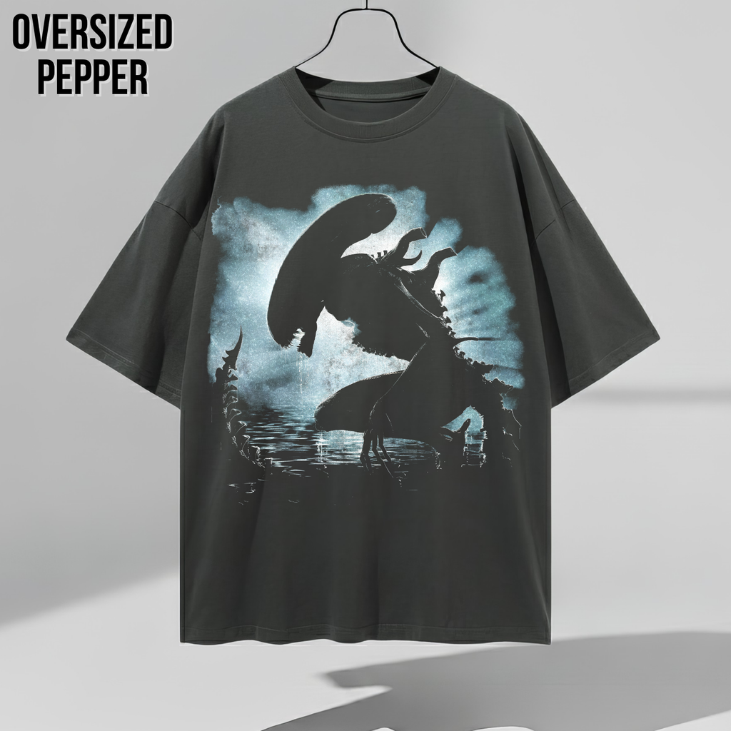 Alien Xenomorph Shirt – Xenomorph Silhouette Tee, Alien Movie Graphic Shirt, Sci-Fi Horror Fan Gift, Alien Graphic Tee