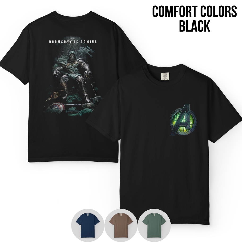 Doctor Doom Shirt – Avengers Doomsday Is Coming Doctor Doom Thron Doppelseitiges T-Shirt, Doctor Doom Marvel Fan-Geschenk, Avengers Doomsday Grafik-Shirt, MCU Bösewicht Shirt